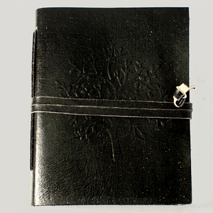 Cuadernos de cuero hechos a mano, diarios, agendas personalizadas, cuadernos de tapa dura para estudiantes y artículos de papelería. - Product Image 1