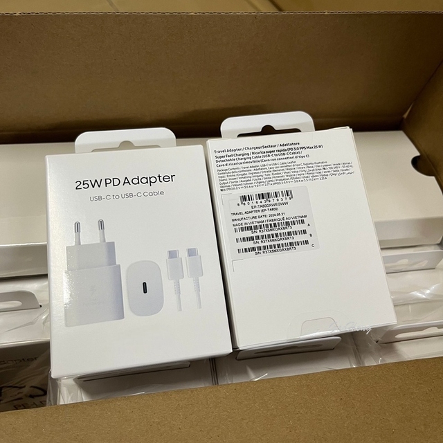 Fast 2 in 1 Wall Charger TA800 25W PD 3.0 W/ USB-C Cable 3ft - White for Samsung Galaxy S24 Ultra , S23 5G