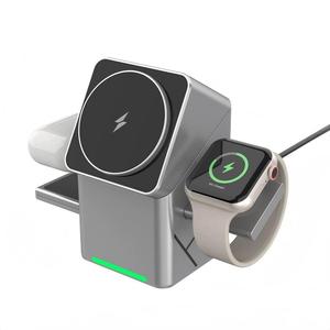 Nuovo Caricatore Wireless Magnetico Rotante Tre-in-uno Adatto per la Ricarica Rapida di Telefoni Cellulari e Orologi - Product Image 5