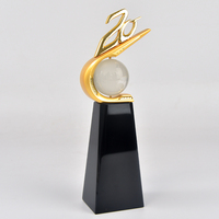 Trophée en cristal doré personnalisé, design de qualité supérieure, écologique, style ange, décoration de mariage, technique de polissage, gravé