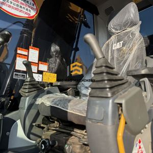 รถขุดไฮดรอลิกตีนตะขาบ Caterpillar 312D มือสอง 12 ตัน สภาพเกือบใหม่ ประหยัดน้ำมัน และทรงพลัง เหมาะสำหรับงานก่อสร้าง - Product Image 5