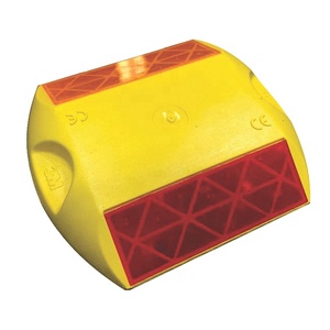 Reflector de un solo lado Seguridad de tráfico de plástico Cateye Road Stud Plastic Road Stud Cateyes Reflector Seguridad de tráfico - Product Image 2
