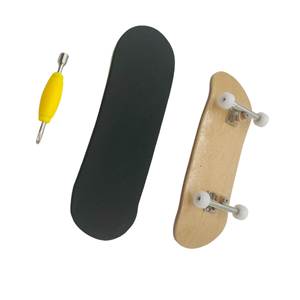 Mini <span class=keywords><strong>Skateboard</strong></span> 29mm con tastiera in acero a 5 strati personalizzato produttore di carte da dito - Product Image 6