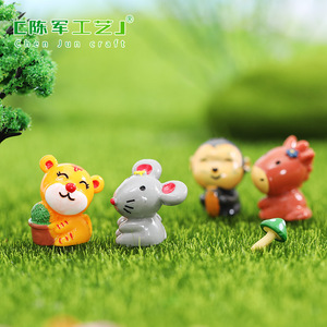 Weij, doce muñecos de animales del zodiaco chino, adornos de micropaisaje, decoración linda para el hogar, mini paraíso para niños - Product Image 4