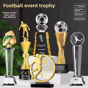 Trophée de football en cristal pour la Journée des sports scolaires, pour le meilleur buteur, le <span class=keywords><strong>gardien</strong></span> de but, la paire de gants de <span class=keywords><strong>gardien</strong></span> de but, emballage en boîte cadeau de Chine - Product Image 3