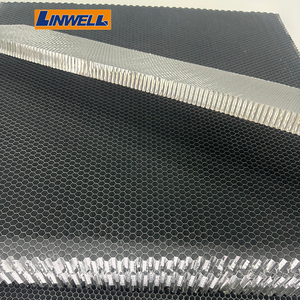 Échangeur de chaleur à <span class=keywords><strong>plaque</strong></span> en aluminium <span class=keywords><strong>pour</strong></span> radiateur de voiture Intercooler Core Aluminum Honeycomb for Energy Absorption - Product Image 1