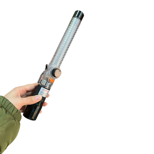 多機能ヘビーデューティー磁気ホイッスルLED警告安全信号スティック自己防衛ワンドトラフィックバトン、トップ照明付き - Product Image 3