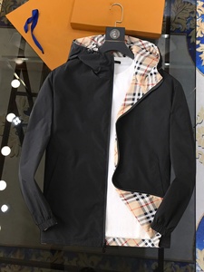Top quality Casual Autumn Wear Fashion <b>breathable</b> <b>waterproof</b> Outdoor fashion Bur berry Reversible <b>lightweight</b> <b>jacket</b> for men - Product Image 1