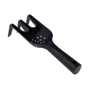 Cultivador manual con rastrillo y sembradora para aflojar la tierra y labrar el jardín - Product Image 1