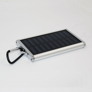 <span class=keywords><strong>Chargeur</strong></span> <span class=keywords><strong>solaire</strong></span> <span class=keywords><strong>portable</strong></span> mince 4000mAh 5V/2.4A Banque d'alimentation pour téléphone <span class=keywords><strong>portable</strong></span> - Product Image 5
