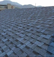 Anpassbare Moderne Quadratische Mosaik-Dachschindeln Langlebig Wasserdicht Feuerfest Windbeständig Maschinengefertigte Asphalt-Dachschindeln 5+ Jahre Garantie