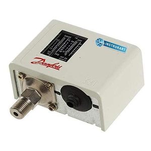 Danfoss Pressure <b>Switch</b> Kp35 0.2 To 7.5 Bar G1 2 Air Spdt Surface Mount - Product Image 2