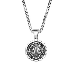 Yunnique – collier avec pendentif médaille Saint Benoît en acier inoxydable, breloque religieuse ronde pour hommes et femmes, bijoux cadeau - Product Image 5