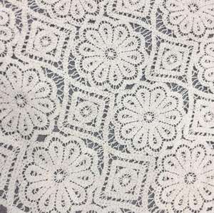 Tissu <span class=keywords><strong>de</strong></span> broderie enroulé en corde d'os <span class=keywords><strong>de</strong></span> <span class=keywords><strong>coton</strong></span> brut nouveau tissu <span class=keywords><strong>de</strong></span> <span class=keywords><strong>crochet</strong></span> <span class=keywords><strong>pour</strong></span> femmes tissu <span class=keywords><strong>de</strong></span> dentelle chimique - Product Image 3