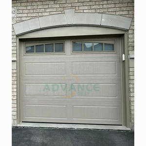 Porte de <span class=keywords><strong>garage</strong></span> sectionnelle galvanisée robuste de 50 mm avec finition brillante texturée effet peau d'<span class=keywords><strong>orange</strong></span> et fenêtres latérales pour maison moderne - Product Image 2