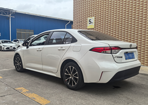 <span class=keywords><strong>Toyota</strong></span> Levin 2023 1.5L CVT Edición Elite - Product Image 4