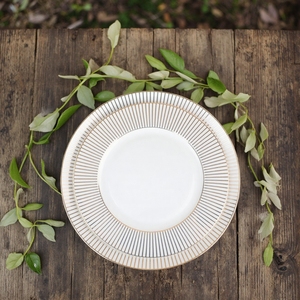 Vajilla de Cerámica de Lujo Estilo Nórdico con Líneas Doradas, Plato Ecológico con Diseño de Plantas para Bodas - Product Image 3