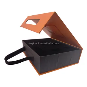 Kotak pakaian flip tutup kardus kaku logo kustom kotak kertas kemasan pakaian mewah dengan tali tangan kotak magnet lipat