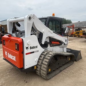 Chargeuse sur pneus Bobcat T770 d'occasion, 4 tonnes, sur chenilles en caoutchouc, en stock, pour le défrichement des terres agricoles - Product Image 2