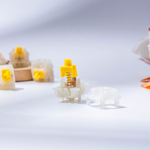 Nuevo interruptor mecánico para teclado de juegos <span class=keywords><strong>GATERON</strong></span> KS-3 X1 Milky <span class=keywords><strong>Yellow</strong></span> <span class=keywords><strong>Pro</strong></span> Lineal de 5 pines - Product Image 4
