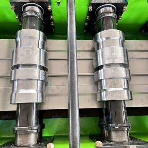 Machine automatique HAUAN pour la formage de profilés de plafond avec PLC et moteur - Product Image 6