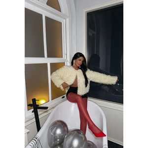 Abrigo largo de visón crema y lana recubierta de seda con estampado, cierre de un solo botón y cinturón. - Product Image 3