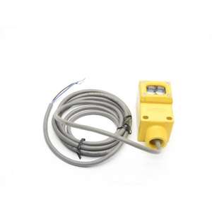 INGENIERÍA Q452E 90-250VAC UNMP Nuevo controlador de programación PLC dedicado PAC de automatización industrial original listo. - Product Image 1