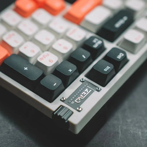 THUNDEROBOT ZERO Crack of Dawn KZ5096 2,4G Teclado mecánico inalámbrico 96 teclas 3 modos RGB Retroiluminación Teclado para juegos - Product Image 5