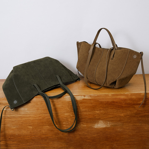 Borse Tote da Donna in Vera Pelle Personalizzate all'Ingrosso OEM 2025 Nuovo Marchio Borse a Spalla da Donna Grande Capacità Vintage in Pelle Scamosciata - Product Image 2
