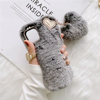 Coque de téléphone à fourrure pour filles étuis mobiles mignons iPhone 15 plus 14 pro 13 pro max 12 11