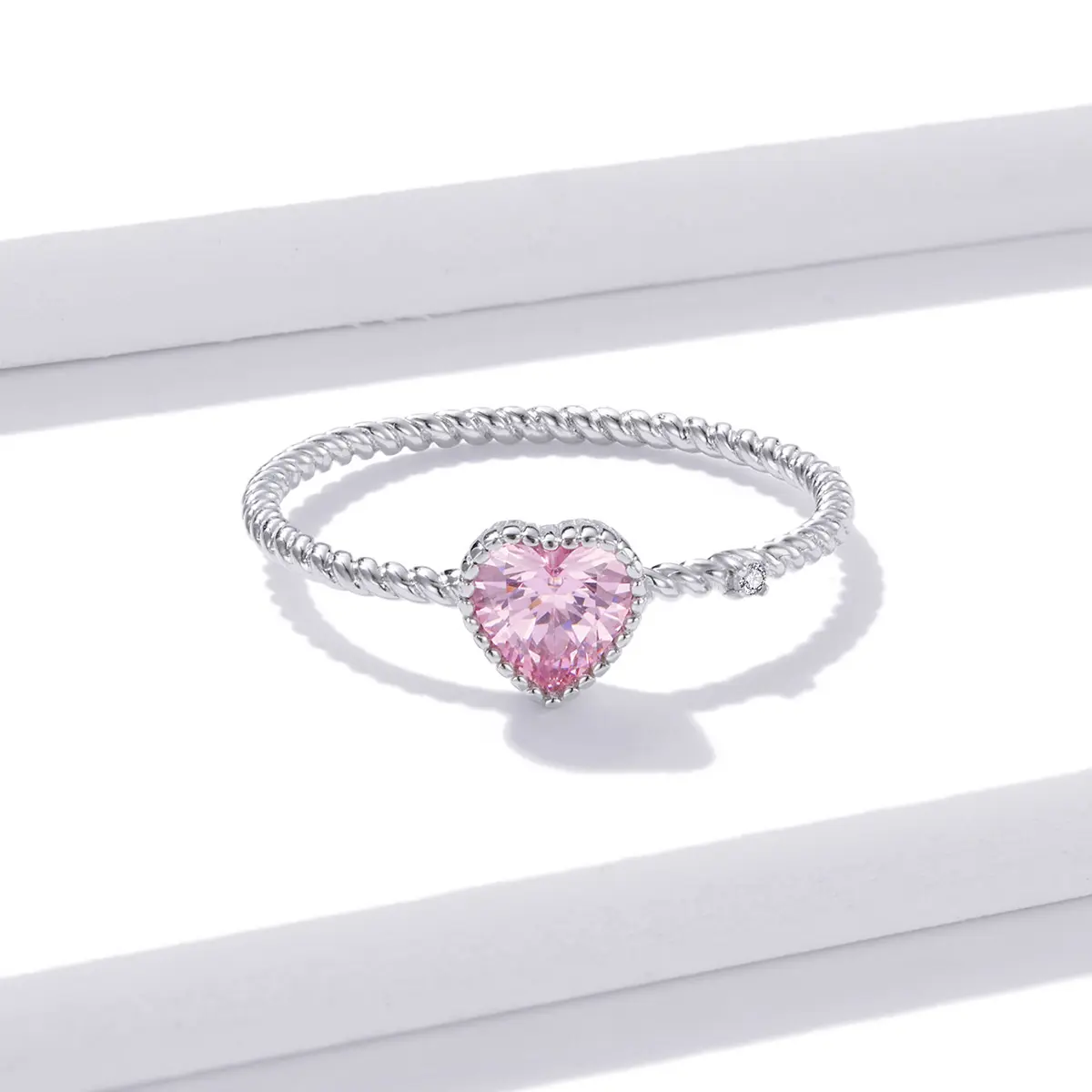 Landy Wholesale Custom Pink Love Ring 925 Silver Heart Diamond Zircon Rings