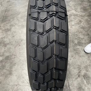 ยางรถบรรทุกขนาดเล็ก 7.50R16 700R16 CB999 สำหรับตลาดแอฟริกา ประสิทธิภาพสูง ลายดอกยางแบบบล็อก รัศมีร่องลึก - Product Image 1