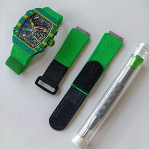 Reloj de Pulsera de Lujo con Esfera Transparente de 7.8mm, Movimiento Automático, Caja de Fibra de Carbono Verde, Correa Transpirable Deportiva e Informal - Product Image 6