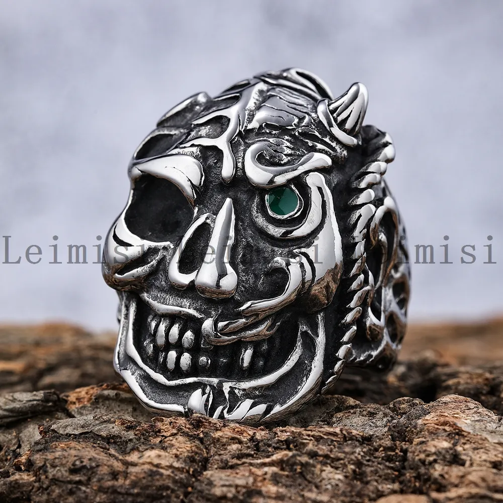 Water Proof Stainless Steel Gothic Punk Jewelry Non Tarnish Stainless Steel Garnet Eye Punk Men Jewelry Skull Finger Ring