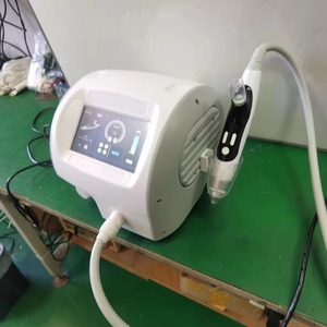 Machine de massage de blanchiment du visage <span class=keywords><strong>Hydro</strong></span> <span class=keywords><strong>Clean</strong></span>/Machine faciale à l'eau/<span class=keywords><strong>Hydro</strong></span> Water Jet - Product Image 3