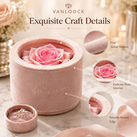 Boîte à bijoux en velours de luxe, boîte à bague en forme de rose, boîte cadeau pour demande en mariage, boîte d'emballage pour bijoux en velours rose avec logo personnalisé
