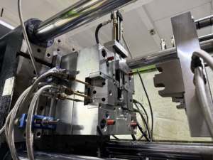 Cetakan injeksi HDPE presisi tinggi plastik kustom cetakan injeksi plastik OEM membuat spritzgans Werkzeugbau - Product Image 5