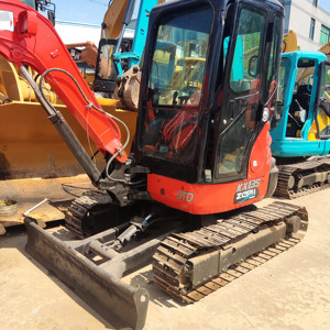 Kubota KX135 Excavator 3.5Ton <b>Mini</b> Digger Used KX135-3 KX135-5 with CE Certificate Rubber Tracks & Cab <b>AC</b> for Urban Construction - Product Image 6