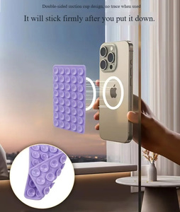 Soporte de Teléfono con Ventosa de Silicona de Doble Cara, 40 Piezas, Manos Libres, Soporte Móvil, Esencial para Viajes en Avión, Compatible con Cualquier Teléfono Inteligente - Product Image 3