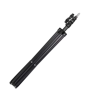 2.1m Alliage d'aluminium Léger Noir Support triangulaire <span class=keywords><strong>en</strong></span> métal pliable et évolutif Trépied pour la diffusion <span class=keywords><strong>en</strong></span> direct et la prise de vue - Product Image 5
