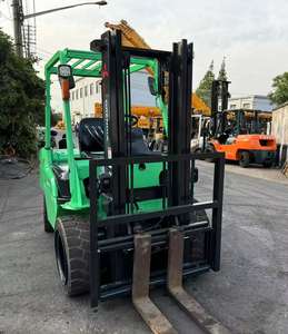 Montacargas MITSUBISHI FD30 Diésel con Motor Importado Original FD2.5/3/3.5/4/4.5/5/7/10/12/15/16/25 Toneladas CON MOTOR ISUZU s6s - Product Image 2