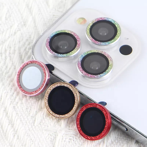 Protector de cámara para <span class=keywords><strong>iPhone</strong></span> 16 15 14 13 <span class=keywords><strong>12</strong></span> 11 <span class=keywords><strong>Pro</strong></span> Max Cámara trasera Cubierta de anillo de metal Pantalla de lente de cámara de diamante brillante colorido - Product Image 1