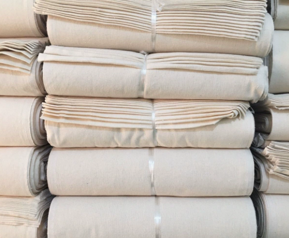Top Grade Medium Weight 100% Cotton Breathable Anti-Pill Dyed Grey Woven Fabric Blank Raw Cotton Textile for Girls Boys Shirts