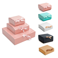 2023 benutzer definierte Logo Pappe Papier Geschenk Falt schachteln mit Band verschluss Günstige rosa Geschenk box für die Hochzeit