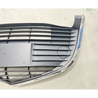 Grille de ventilation inférieure avant en maille pour modèles 2015-2018 (compatible OLIVER, en plastique ABS)
