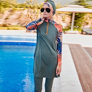 Burkini 3 pièces : tunique, pantalon et hijab, bicolore