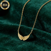 Collier pendentif ailes d'ange en acier inoxydable plaqué or 18 carats pour femme, personnalisé, 3D, double trou, vintage, cadeau, accessoire de mode