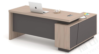 Bureau de direction au design moderne et luxueux Mobilier durable et portable pour le patron ou le bureau du PDG