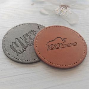 Sous-verres personnalisés en cuir PU gaufré pour impression, cadeaux promotionnels, sous-verres vierges par sublimation, avec logo personnalisé, vente chaude - Product Image 4