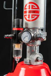 Kit de <span class=keywords><strong>pompe</strong></span> à <span class=keywords><strong>graisse</strong></span> <span class=keywords><strong>pneumatique</strong></span> haute pression 12L en acier, actionné par air comprimé, avec chariot et <span class=keywords><strong>pistolet</strong></span> à <span class=keywords><strong>graisse</strong></span> - Product Image 3